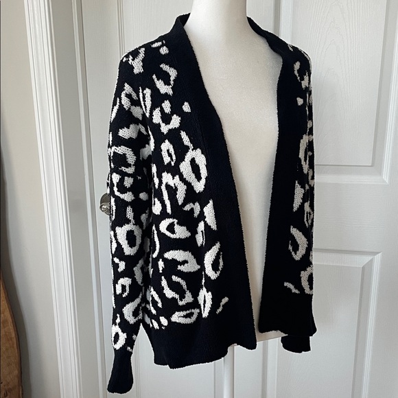 Express Black and White Leopard Print Women's Sweater - Picture 2 of 4